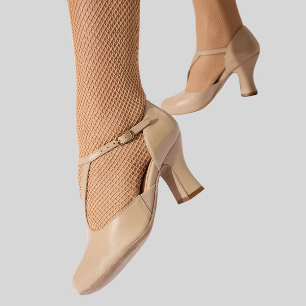 CAPEZIO 3" SHANEL CHARACTER SHOE - ADULT #850