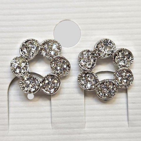YUNIE 5 PETAL FLOWER PIERCED EARRINGS - #E050322T